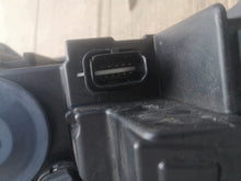 Laden Sie das Bild in den Galerie-Viewer, Frontscheinwerfer Dacia Sandero III Jogger 260602561R Links Headlight SCH8706733936ee