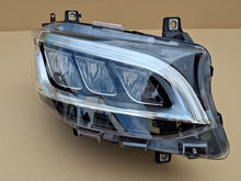 Laden Sie das Bild in den Galerie-Viewer, Frontscheinwerfer Mercedes-Benz Sprinter A9109067200 Rechts Headlight SCH8707615545mi