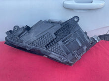 Laden Sie das Bild in den Galerie-Viewer, Frontscheinwerfer Skoda Superb 3V1941016E Rechts Scheinwerfer Headlight SCH8709352297qh