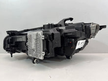 Load image into Gallery viewer, Frontscheinwerfer BMW 8 G16 G15 5A27A28 Rechts Scheinwerfer Headlight SCH8710418464hz