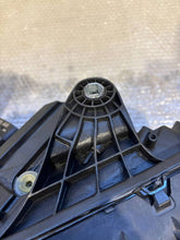 Laden Sie das Bild in den Galerie-Viewer, Frontscheinwerfer Mercedes-Benz W206 A2069065304 A2069065404 Ein Satz Headlight SCH8718501949hg