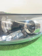 Laden Sie das Bild in den Galerie-Viewer, Frontscheinwerfer Kia Sportage 921013U250 Links Scheinwerfer Headlight SCH8721552016gd
