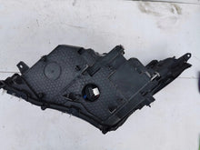 Laden Sie das Bild in den Galerie-Viewer, Frontscheinwerfer Lexus Rx 9650115380 Rechts Scheinwerfer Headlight SCH8725581054at
