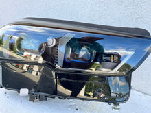 Laden Sie das Bild in den Galerie-Viewer, Frontscheinwerfer BMW 5 5A798D2 Rechts Scheinwerfer Headlight SCH8727818797ck
