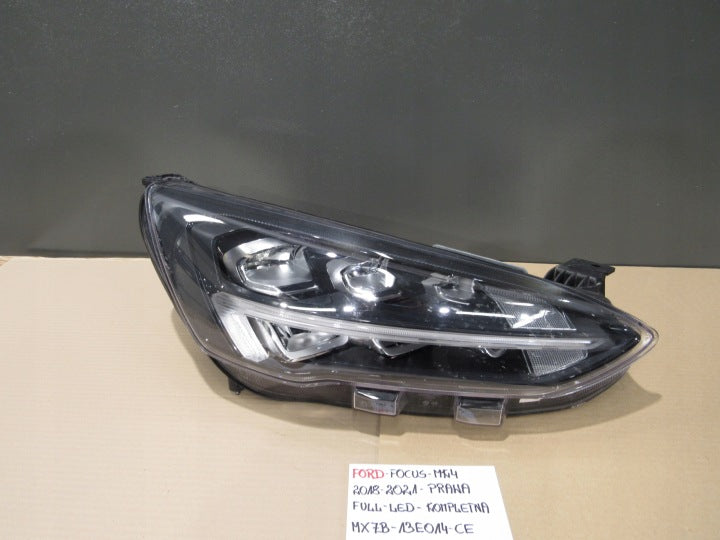 Frontscheinwerfer Ford Focus 13E014-CE Rechts Scheinwerfer Headlight SCH8733984407nw