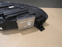 Laden Sie das Bild in den Galerie-Viewer, Frontscheinwerfer Ford Focus 13E014-CE Rechts Scheinwerfer Headlight SCH8733984407nw