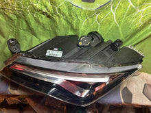 Laden Sie das Bild in den Galerie-Viewer, Frontscheinwerfer Seat Ateca 576941007F 90117433A Full LED Links Headlight SCH8734136062gh