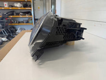 Laden Sie das Bild in den Galerie-Viewer, Frontscheinwerfer Mini Countryman F60 5A04D9403 Rechts Scheinwerfer Headlight SCH8741144623lx