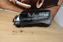 Load image into Gallery viewer, Frontscheinwerfer Skoda Superb III 3V1941015C LED Links Scheinwerfer Headlight SCH8743231453li