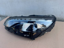Laden Sie das Bild in den Galerie-Viewer, Frontscheinwerfer Peugeot 5008 9826572780 Links Scheinwerfer Headlight SCH8744053202ko