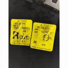 Laden Sie das Bild in den Galerie-Viewer, Frontscheinwerfer Audi A8 1307022219 Rechts Scheinwerfer Headlight SCH8744946409xn