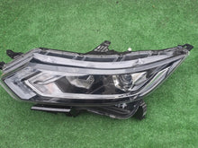 Laden Sie das Bild in den Galerie-Viewer, Frontscheinwerfer Nissan Qashqai I J11 100-19009 Links Scheinwerfer Headlight SCH8745894598cu
