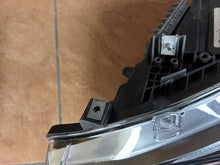 Laden Sie das Bild in den Galerie-Viewer, Frontscheinwerfer BMW F30 F31 8739559 Full LED Links Scheinwerfer Headlight SCH8746360658ns