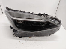 Laden Sie das Bild in den Galerie-Viewer, Frontscheinwerfer Toyota Yaris Cross 0D-312 Rechts Scheinwerfer Headlight SCH8748613623lk