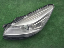 Laden Sie das Bild in den Galerie-Viewer, Frontscheinwerfer Ford Kuga CV44-13D155-AH Links Scheinwerfer Headlight SCH8751068539pl