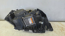 Laden Sie das Bild in den Galerie-Viewer, Frontscheinwerfer Renault I 89207511 Links Scheinwerfer Headlight SCH8753102407jn