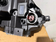 Laden Sie das Bild in den Galerie-Viewer, Frontscheinwerfer Land Rover Range Velar LR141236 Links Scheinwerfer Headlight SCH8753374076cs