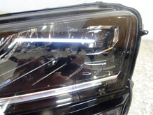 Laden Sie das Bild in den Galerie-Viewer, Frontscheinwerfer Skoda Karoq 57B941016B 57B941015B Ein Satz Headlight SCH8753635601dl