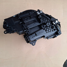 Laden Sie das Bild in den Galerie-Viewer, Frontscheinwerfer BMW 5A77EB4-04 LED Rechts Scheinwerfer Headlight SCH8757984045rv