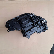 Laden Sie das Bild in den Galerie-Viewer, Frontscheinwerfer BMW 5A77EB4-04 LED Rechts Scheinwerfer Headlight SCH8757984045rv