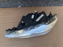 Laden Sie das Bild in den Galerie-Viewer, Frontscheinwerfer BMW 3 F30 F31 7259525 Links Scheinwerfer Headlight SCH8765911068sq