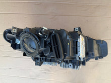 Laden Sie das Bild in den Galerie-Viewer, Frontscheinwerfer BMW 3 F30 F31 7259525 Links Scheinwerfer Headlight SCH8765911068sq