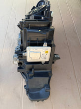 Laden Sie das Bild in den Galerie-Viewer, Frontscheinwerfer BMW 3 F30 F31 7259525 Links Scheinwerfer Headlight SCH8765911068sq