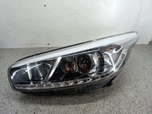 Laden Sie das Bild in den Galerie-Viewer, Frontscheinwerfer Kia 92101-A2220 Links Scheinwerfer Headlight SCH8767195484zb