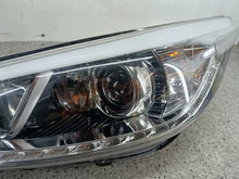 Laden Sie das Bild in den Galerie-Viewer, Frontscheinwerfer Kia 92101-A2220 Links Scheinwerfer Headlight SCH8767195484zb