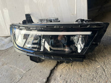 Laden Sie das Bild in den Galerie-Viewer, Frontscheinwerfer Opel Astra L 9858776980 LED Rechts Scheinwerfer Headlight SCH8775752171jg