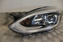 Laden Sie das Bild in den Galerie-Viewer, Frontscheinwerfer Ford Fiesta H1BB13101CJ Rechts Scheinwerfer Headlight SCH8777135973vi
