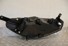 Laden Sie das Bild in den Galerie-Viewer, Frontscheinwerfer Ford Fiesta H1BB13101CJ Rechts Scheinwerfer Headlight SCH8777135973vi