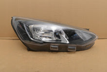 Laden Sie das Bild in den Galerie-Viewer, Frontscheinwerfer Ford Focus MX7B-13E014-CD LED Rechts Scheinwerfer Headlight SCH8778794640py