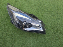 Load image into Gallery viewer, Frontscheinwerfer Opel Insignia A 1ZT01116602 Rechts Scheinwerfer Headlight SCH8784910168bu