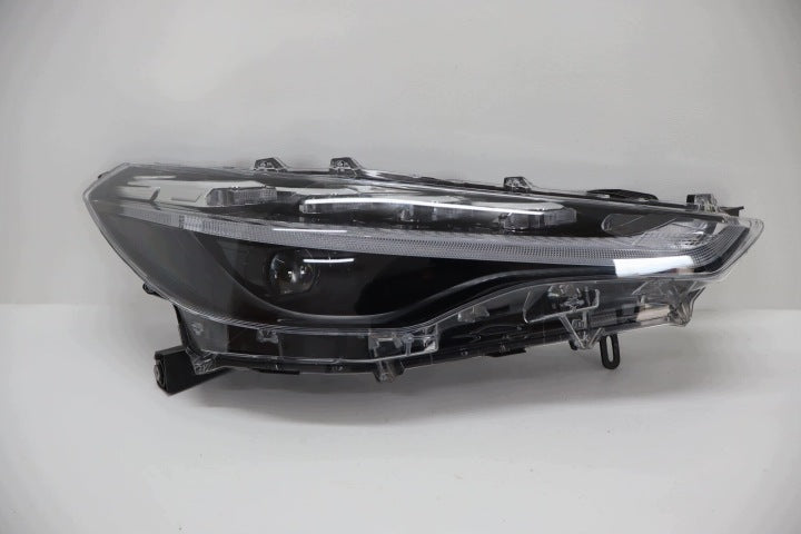 Frontscheinwerfer Toyota Corolla 81110-16840 Rechts Scheinwerfer Headlight SCH8791640276mb