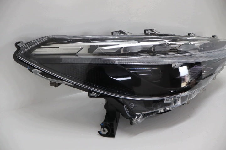 Frontscheinwerfer Toyota Corolla 81110-16840 Rechts Scheinwerfer Headlight SCH8791640276mb