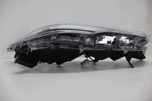 Laden Sie das Bild in den Galerie-Viewer, Frontscheinwerfer Toyota Corolla 81110-16840 Rechts Scheinwerfer Headlight SCH8791640276mb