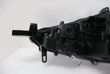 Laden Sie das Bild in den Galerie-Viewer, Frontscheinwerfer Toyota Corolla 81110-16840 Rechts Scheinwerfer Headlight SCH8791640276mb
