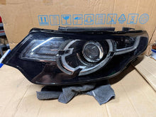 Laden Sie das Bild in den Galerie-Viewer, Frontscheinwerfer Land Rover I Sport Discovery FK7213W030HF Links Headlight SCH8795363912jg