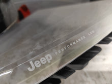 Laden Sie das Bild in den Galerie-Viewer, Frontscheinwerfer Jeep 522187170 Rechts Scheinwerfer Headlight SCH8799914462tl