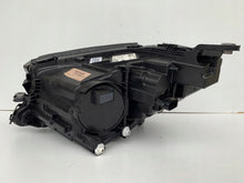 Laden Sie das Bild in den Galerie-Viewer, Frontscheinwerfer Mercedes-Benz W213 A2139061205 LED Rechts Headlight SCH8802203526wv