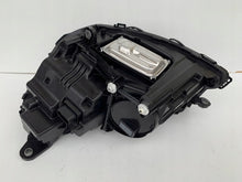 Laden Sie das Bild in den Galerie-Viewer, Frontscheinwerfer Mercedes-Benz W213 A2139061205 LED Rechts Headlight SCH8802203526wv