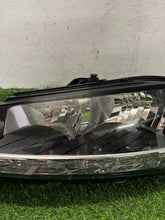 Laden Sie das Bild in den Galerie-Viewer, Frontscheinwerfer Skoda Fabia 6V1941015D Links Scheinwerfer Headlight SCH8802677475ik