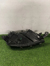 Laden Sie das Bild in den Galerie-Viewer, Frontscheinwerfer Skoda Fabia 6V1941015D Links Scheinwerfer Headlight SCH8802677475ik