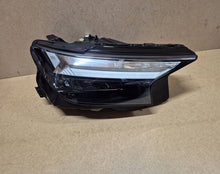 Load image into Gallery viewer, Frontscheinwerfer Audi E-Tron Sportback Q4 89A941034 LED Rechts Headlight SCH8805845347bs