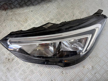Laden Sie das Bild in den Galerie-Viewer, Frontscheinwerfer Opel Crossland X YQ00349980 Links Scheinwerfer Headlight SCH8815972717nu