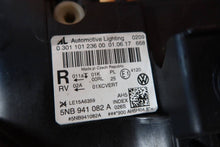 Laden Sie das Bild in den Galerie-Viewer, Frontscheinwerfer VW Tiguan 5NB941082 Rechts Scheinwerfer Headlight SCH8817167213gi