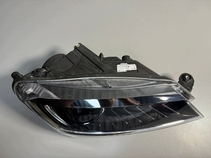 Frontscheinwerfer Skoda Superb III 3V1941018A Xenon Rechts Headlight SCH8822138463do