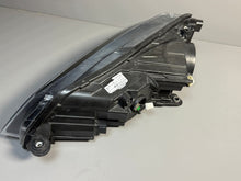 Laden Sie das Bild in den Galerie-Viewer, Frontscheinwerfer Skoda Superb III 3V1941018A Xenon Rechts Headlight SCH8822138463do