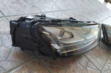 Laden Sie das Bild in den Galerie-Viewer, Frontscheinwerfer Audi Q7 4M0941034 4M0941033 Ein Satz Scheinwerfer Headlight SCH8825373094ra